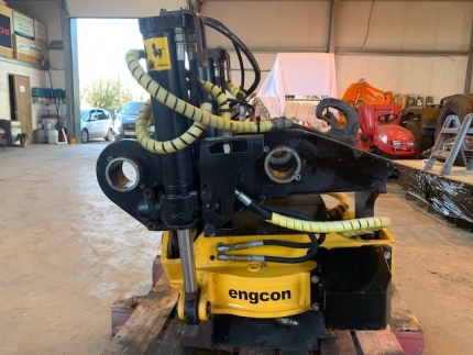 Used - EC20B S60 bottom hitch and direct mount top bracket on DC2 controls (16-22t)